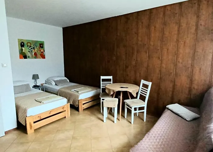 Privatunterkunft Ow Jantar Vitte